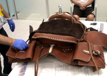 Cinco kilos de cocaína ocultos en una silla de montar tenían como destino Azuqueca de Henares