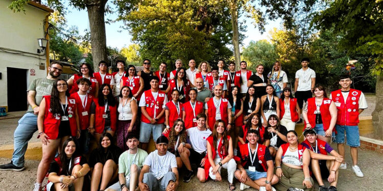 Guadalajara acoge la XXXIII Escuela de Verano de Cruz Roja Juventud con voluntarios de toda Castilla-La Mancha Guadalajara acoge la XXXIII Escuela de Verano de Cruz Roja Juventud con voluntarios de toda Castilla-La Mancha