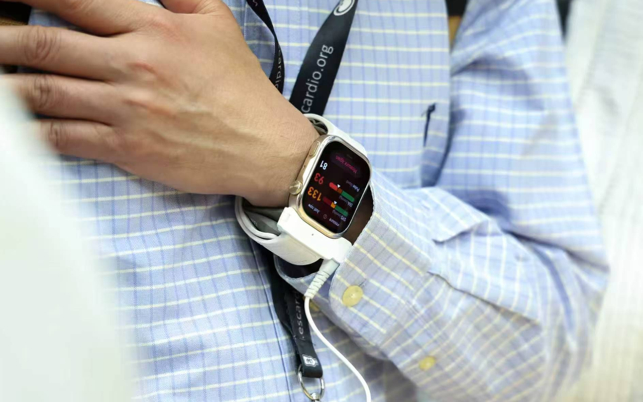 Huawei lanza el reloj Watch D3 y abre su plataforma médica europea para estudios clínicos Huawei lanza el reloj Watch D3 y abre su plataforma médica europea para estudios clínicos