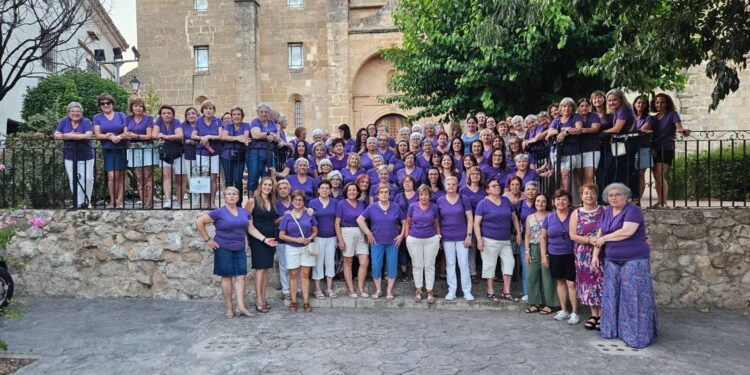 El Gobierno de Castilla-La Mancha acompaña a la Asociación de Mujeres Virgen del Puerto en su tradicional Cena de Mujeres en Salmerón El Gobierno de Castilla-La Mancha acompaña a la Asociación de Mujeres Virgen del Puerto en su tradicional Cena de Mujeres en Salmerón