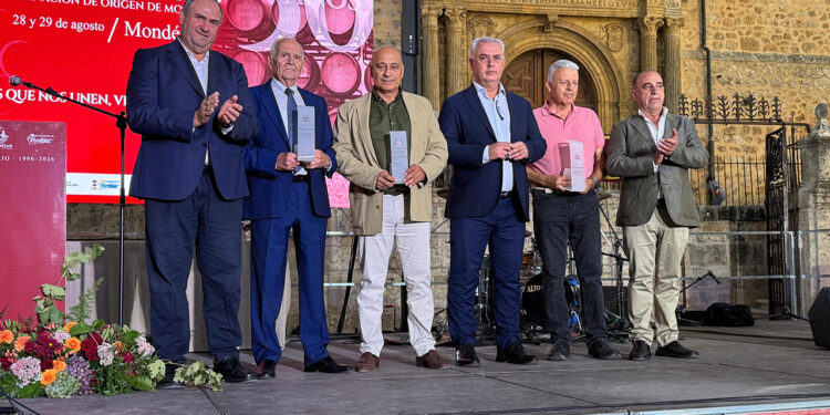 La Denominación de Origen Protegida Mondéjar celebra 30 años de trayectoria contribuyendo al dinamismo de su comarca La Denominación de Origen Protegida Mondéjar celebra 30 años de trayectoria contribuyendo al dinamismo de su comarca