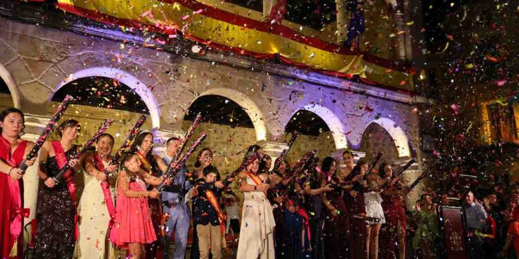 La Rondalla abre San Roque celebrando 75 años de música, tradición y relevo generacional La Rondalla abre San Roque celebrando 75 años de música, tradición y relevo generacional