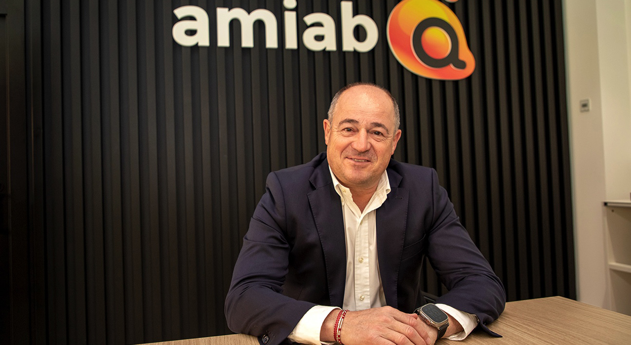 La entidad amiab recibe cuatro distintivos de la Confederación de Asociaciones de Economía Social de Castilla-La Mancha 1 La entidad amiab recibe cuatro distintivos de la Confederación de Asociaciones de Economía Social de Castilla-La Mancha
