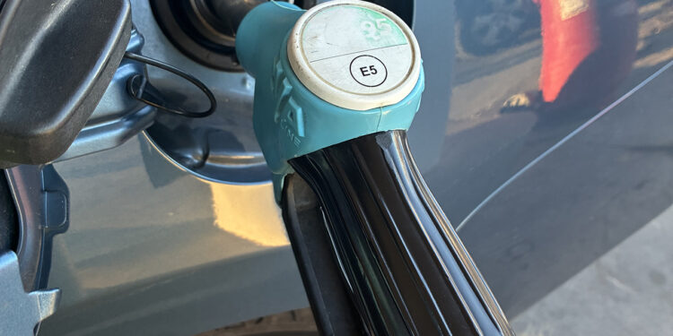 La subida de la luz y los carburantes dispara los precios en Cuenca hasta el 4% interanual