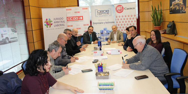Los empresarios de Cuenca sitúan el pacto social como clave para atraer nuevas inversiones a la provincia Los empresarios de Cuenca sitúan el pacto social como clave para atraer nuevas inversiones a la provincia