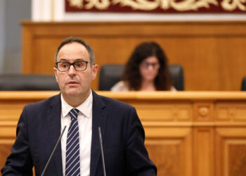 Martín-Buro exige pasar de los discursos a las oportunidades para frenar la despoblación