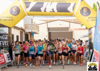 Paloma Serrano y John Kurui Chebi se coronan bajo el calor en la V Carrera Popular de El Peral