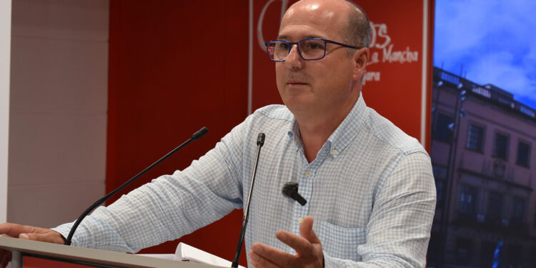 Rojo censura a Guarinos por “querer regalar agua a Madrid, poniendo en riesgo el abastecimiento y desarrollo económico de Guadalajara”