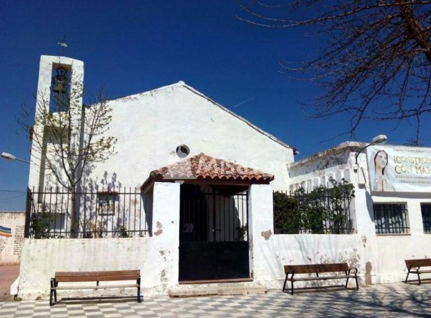 Tiradores Altos acoge un karaoke solidario bajo el eclipse solar a favor de Caridad Cristo del Amparo 1 Tiradores Altos acoge un karaoke solidario bajo el eclipse solar a favor de Caridad Cristo del Amparo