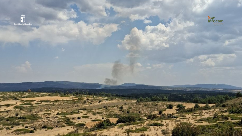 El incendio forestal de Checa se agrava a Nivel 1 y obliga a desplegar a más de cien efectivos El incendio forestal de Checa se agrava a Nivel 1 y obliga a desplegar a más de cien efectivos