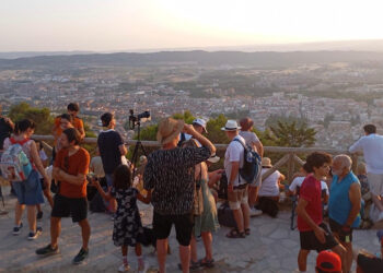 Un histórico eclipse con balance intachable: 455 agentes garantizaron la seguridad en Cuenca