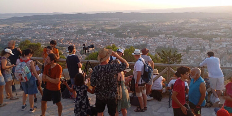 Un histórico eclipse con balance intachable: 455 agentes garantizaron la seguridad en Cuenca Un histórico eclipse con balance intachable: 455 agentes garantizaron la seguridad en Cuenca