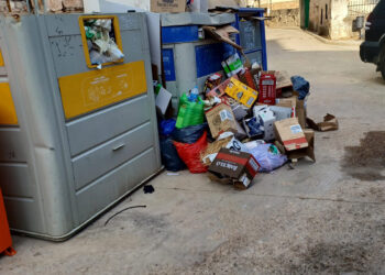 Valdemoro-Sierra estalla contra la Diputación por el abandono en la recogida de residuos: «No es la España vaciada, es la España abandonada» Valdemoro-Sierra estalla contra la Diputación por el abandono en la recogida de residuos: «No es la España vaciada, es la España abandonada»