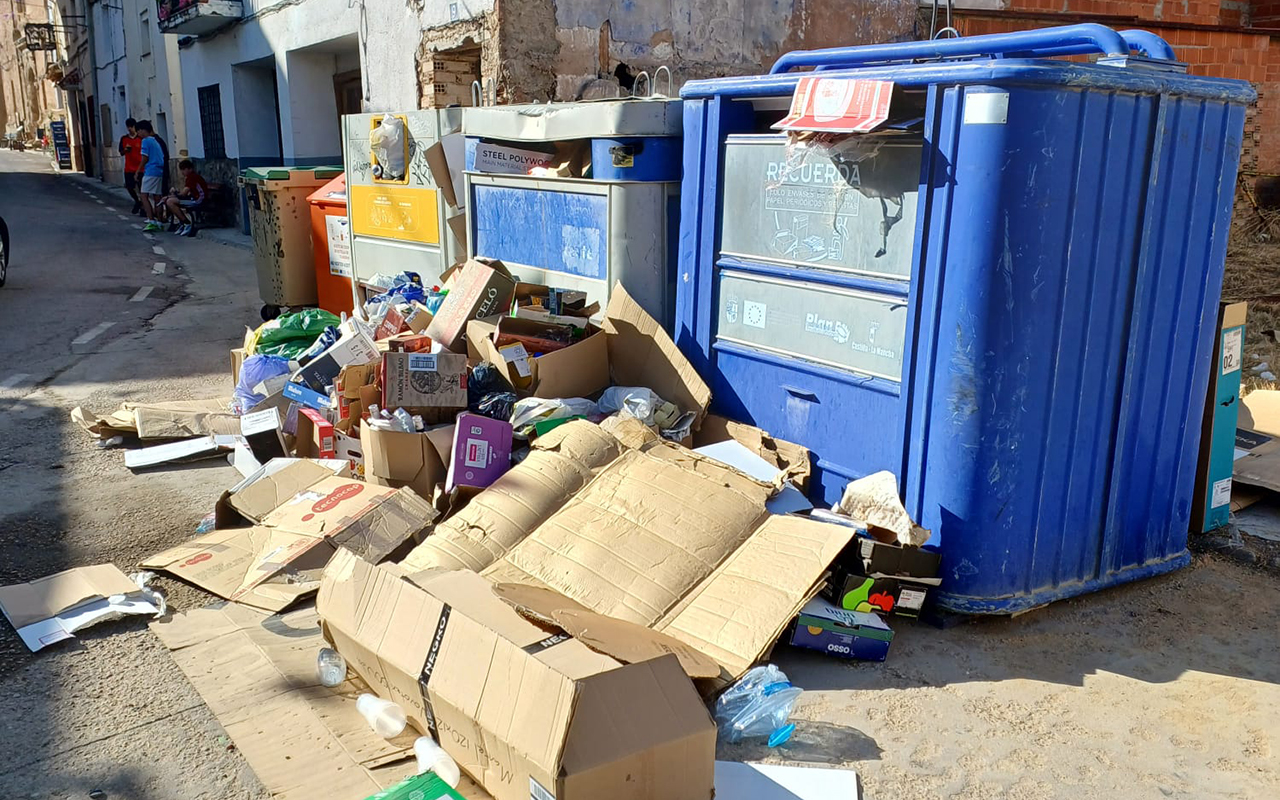 Valdemoro-Sierra estalla contra la Diputación por el abandono en la recogida de residuos «No es la España vaciada, es la España abandonada»