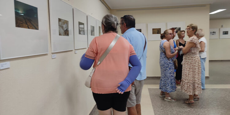 Villares del Saz acoge la exposición «Cuenca en la mirada» de José Manuel Navia Villares del Saz acoge la exposición «Cuenca en la mirada» de José Manuel Navia