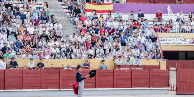 Izan Alonso y Pablo Torres desatan la ilusión taurina en Las Cruces de Guadalajara Izan Alonso y Pablo Torres desatan la ilusión taurina en Las Cruces de Guadalajara