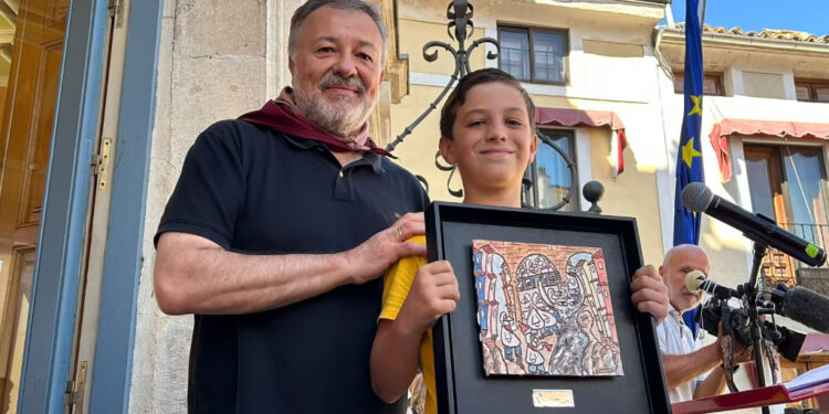 Óliver Navarro Alonso lidera el pregón de un multitudinario San Mateo Infantil en Cuenca Óliver Navarro Alonso lidera el pregón de un multitudinario San Mateo Infantil en Cuenca
