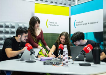 La UCLM gana la segunda edición de AudibleLAB con un pódcast que formará parte del catálogo de Originals de Audible, compañía de Amazon