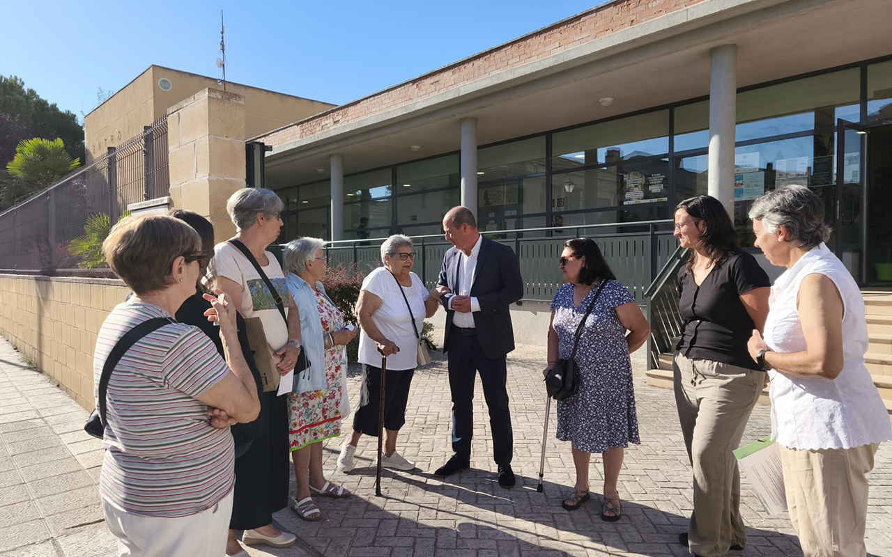 Alberto Rojo denuncia que el Ayuntamiento impidió intervenir en el Pleno a las vecinas de Casas del Rey por las obras de la Antigua Alberto Rojo denuncia que el Ayuntamiento impidió intervenir en el Pleno a las vecinas de Casas del Rey por las obras de la Antigua