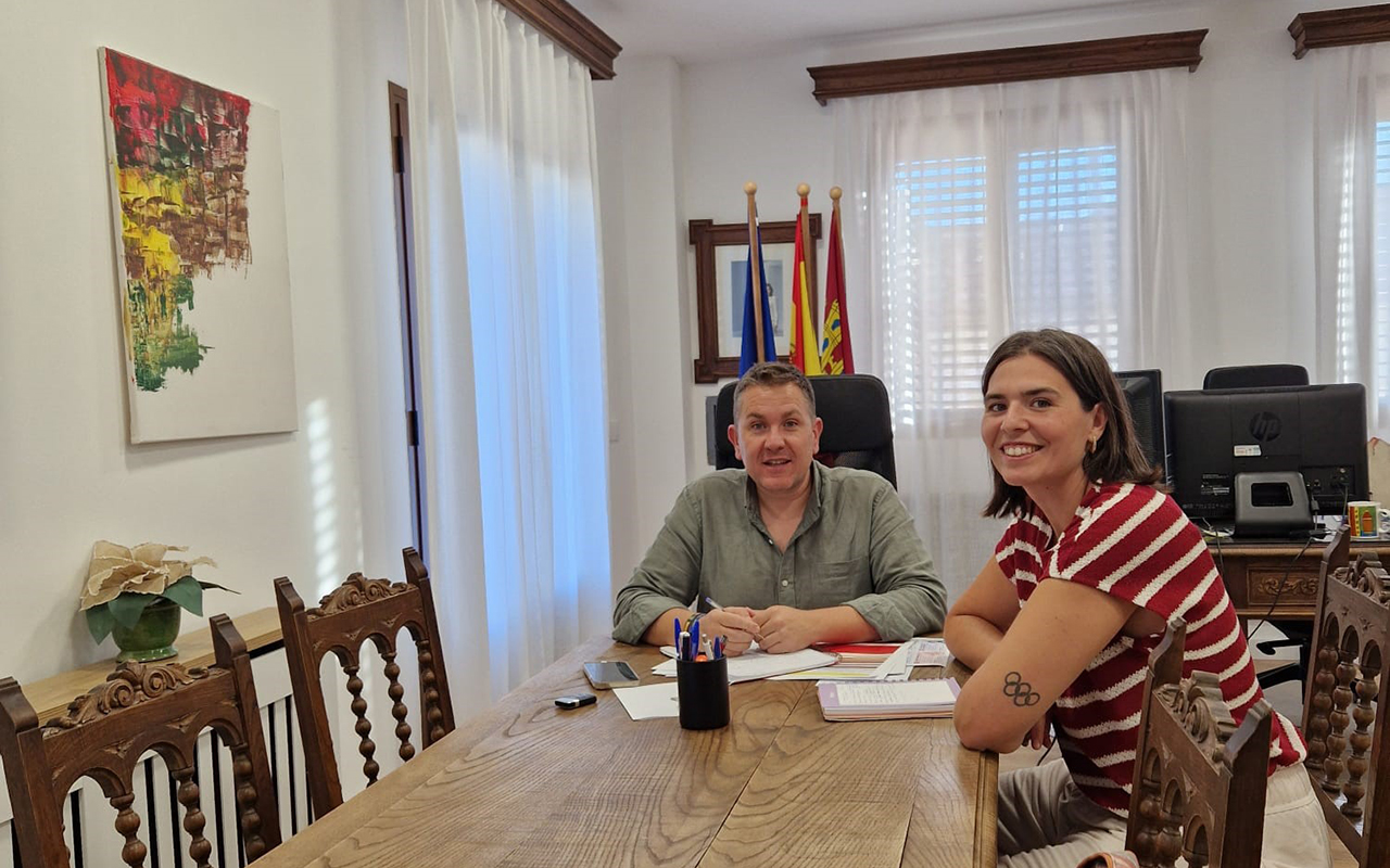 Almodóvar del Pinar inaugura su “Escuela Municipal de Deporte, Bienestar y Salud” de la mano de la olímpica Sabina Asenjo Almodóvar del Pinar inaugura su “Escuela Municipal de Deporte, Bienestar y Salud” de la mano de la olímpica Sabina Asenjo