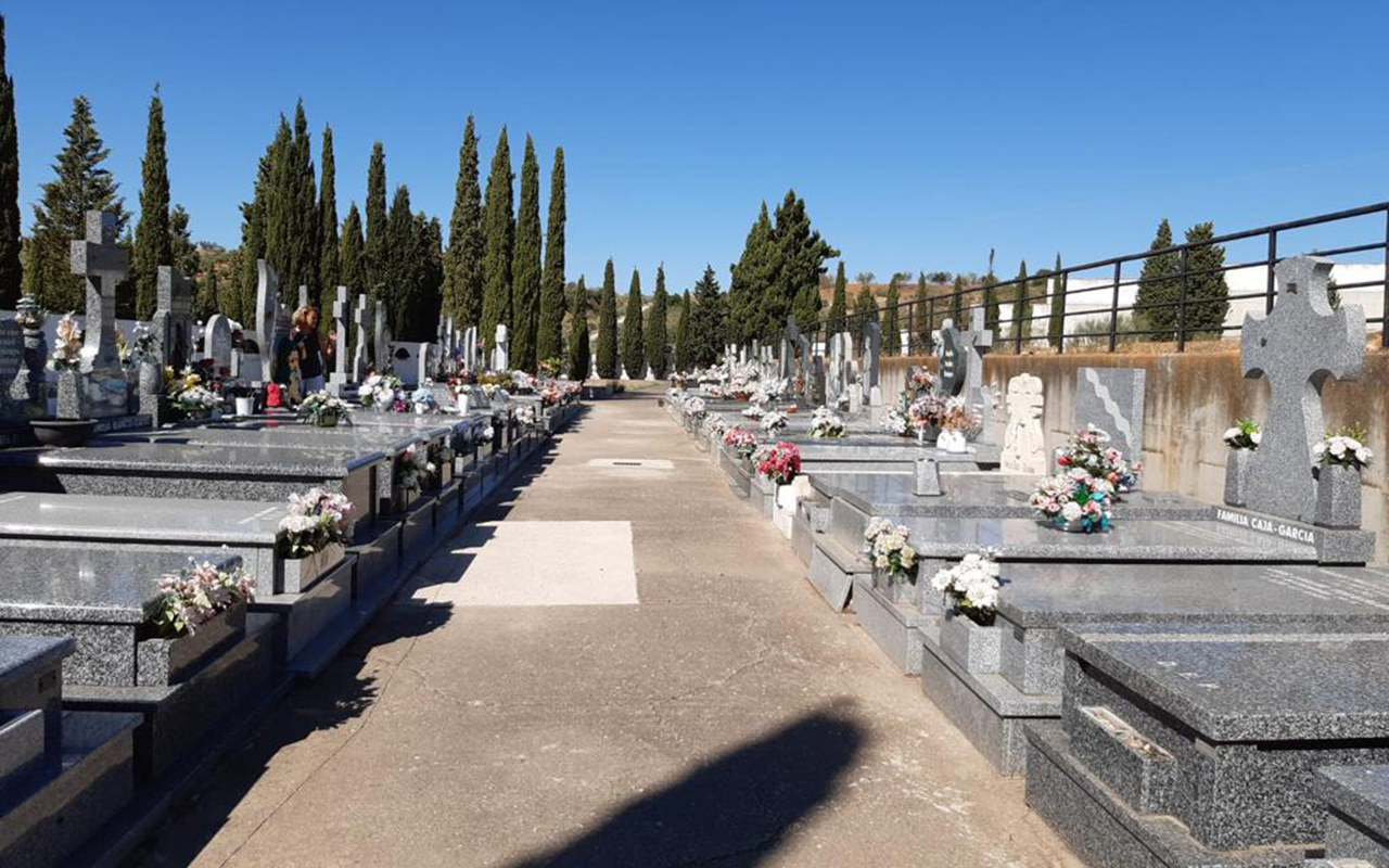 Cabanillas del Campo confía al Grupo Mémora los entierros en su cementerio municipal tras la jubilación de Franchi Cabanillas del Campo confía al Grupo Mémora los entierros en su cementerio municipal tras la jubilación de Franchi