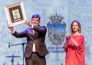 Carmelo García abre las Ferias de Guadalajara reivindicando la memoria y el futuro universitario