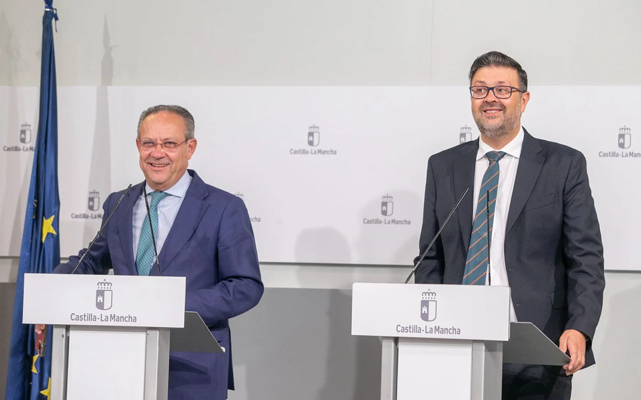 Castilla-La Mancha abre la Administración regional a las prácticas de FP para reforzar la formación y empleabilidad de más de 14.500 alumnos Castilla-La Mancha abre la Administración regional a las prácticas de FP para reforzar la formación y empleabilidad de más de 14.500 alumnos