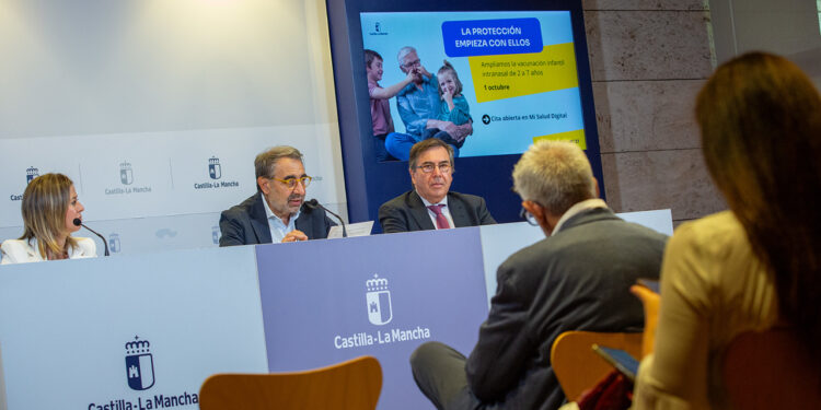 Castilla-La Mancha adelanta la campaña de vacunación de la gripe con 600.000 dosis y amplía la cobertura infantil hasta los siete años Castilla-La Mancha adelanta la campaña de vacunación de la gripe con 600.000 dosis y amplía la cobertura infantil hasta los siete años