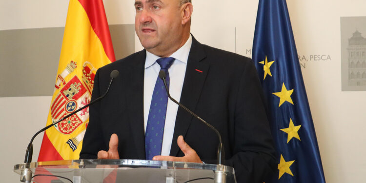 Castilla-La Mancha destinará 8,8 millones para apoyar a agricultores y ganaderos ante el incremento de los costes de fertilizantes y combustible Castilla-La Mancha destinará 8,8 millones para apoyar a agricultores y ganaderos ante el incremento de los costes de fertilizantes y combustible