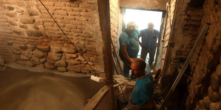 Comienzan las obras de restauración del acceso al campanario de la Iglesia de Cabanillas del Campo Comienzan las obras de restauración del acceso al campanario de la Iglesia de Cabanillas del Campo