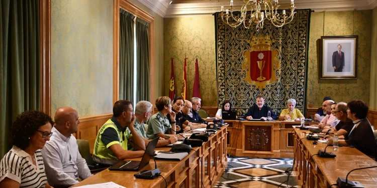 Cuenca fija en siete mil personas el aforo de la Plaza Mayor para las verbenas de San Mateo Cuenca fija en siete mil personas el aforo de la Plaza Mayor para las verbenas de San Mateo