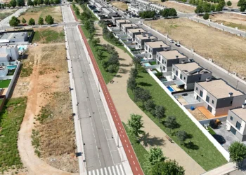 El Ayuntamiento de Cabanillas adjudica la obra de creación de un nuevo parque lineal en los nuevos desarrollos El Ayuntamiento de Cabanillas adjudica la obra de creación de un nuevo parque lineal en los nuevos desarrollos