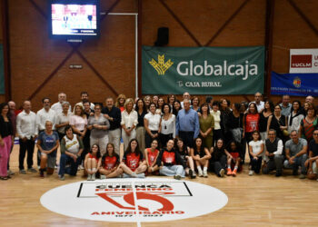 El Club Baloncesto Cuenca Femenino celebra medio siglo de historia en El Sargal con Ana Belén Álvaro como madrina