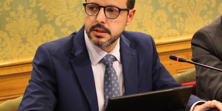El PP denuncia la caducidad del convenio con Adif para los terrenos ferroviarios de Cuenca tras cuatro años sin avances El PP denuncia la caducidad del convenio con Adif para los terrenos ferroviarios de Cuenca tras cuatro años sin avances