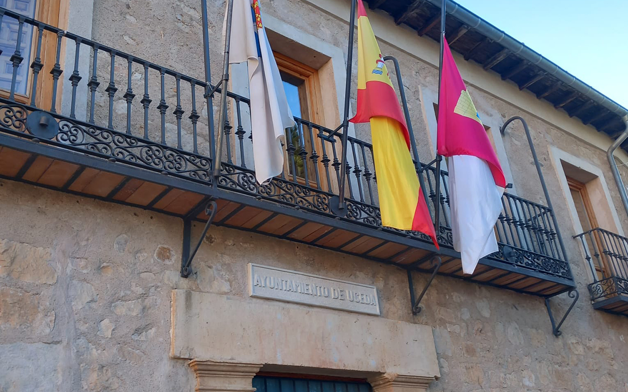 El PSOE de Uceda denuncia una subida del 20% en el IBI y recurre al Defensor del Pueblo por el bloqueo de información municipal El PSOE de Uceda denuncia una subida del 20% en el IBI y recurre al Defensor del Pueblo por el bloqueo de información municipal