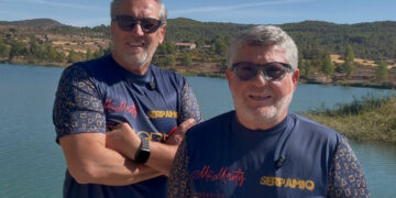 El embalse de Bolarque acoge la sexta edición de la travesía solidaria de Nacho Redondo a favor de los niños de NIPACE