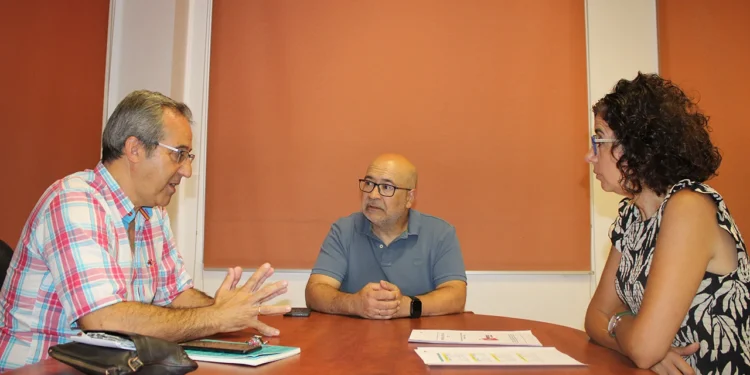 El nuevo concejal de Comercio de Cuenca abre el diálogo con la patronal del sector El nuevo concejal de Comercio de Cuenca abre el diálogo con la patronal del sector