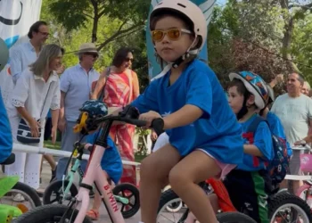 Guadalajara desborda las calles con 2.500 ciclistas en la antesala de sus Ferias