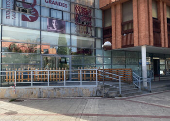 IU denuncia el cierre de dos meses en las salas de la biblioteca de Azuqueca por una avería