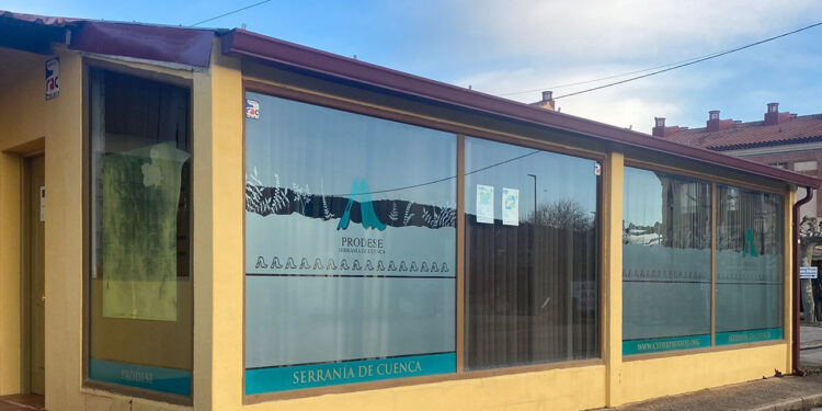 Inyección de 259.000 euros en ayudas LEADER para once proyectos en diez pueblos de la Serranía de Cuenca Inyección de 259.000 euros en ayudas LEADER para once proyectos en diez pueblos de la Serranía de Cuenca