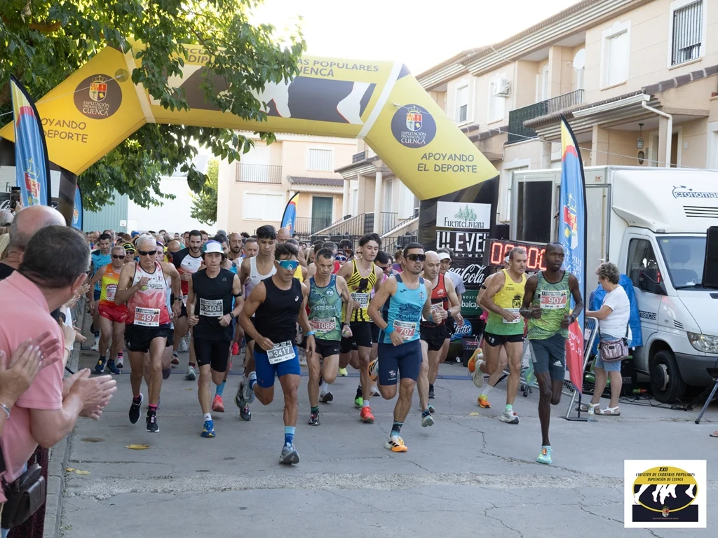 John Kurui y María Domínguez se coronan en la V Joya Barroca de Sisante tras desafiar el calor de La Manchuela John Kurui y María Domínguez se coronan en la V Joya Barroca de Sisante tras desafiar el calor de La Manchuela