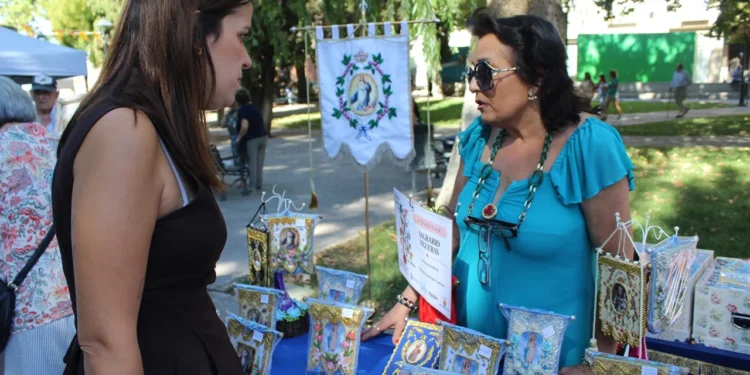 La Diputación de Cuenca financia 29 ferias rurales e impulsa la artesanía en Horcajo de Santiago La Diputación de Cuenca financia 29 ferias rurales e impulsa la artesanía en Horcajo de Santiago