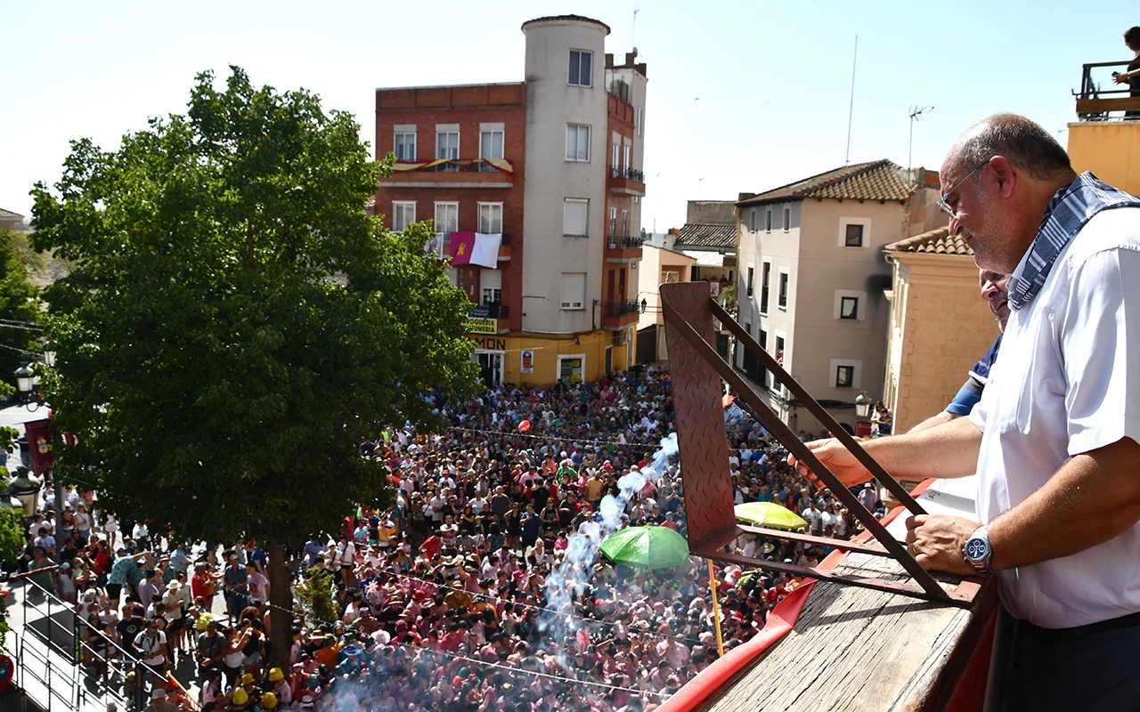 La Junta declara la Fiesta de los años 60 de Tarancón de Interés Turístico Regional La Junta declara la Fiesta de los años 60 de Tarancón de Interés Turístico Regional