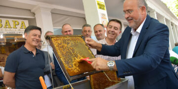 La Junta destina 4,3 millones para el sector apícola a lo largo del 2026