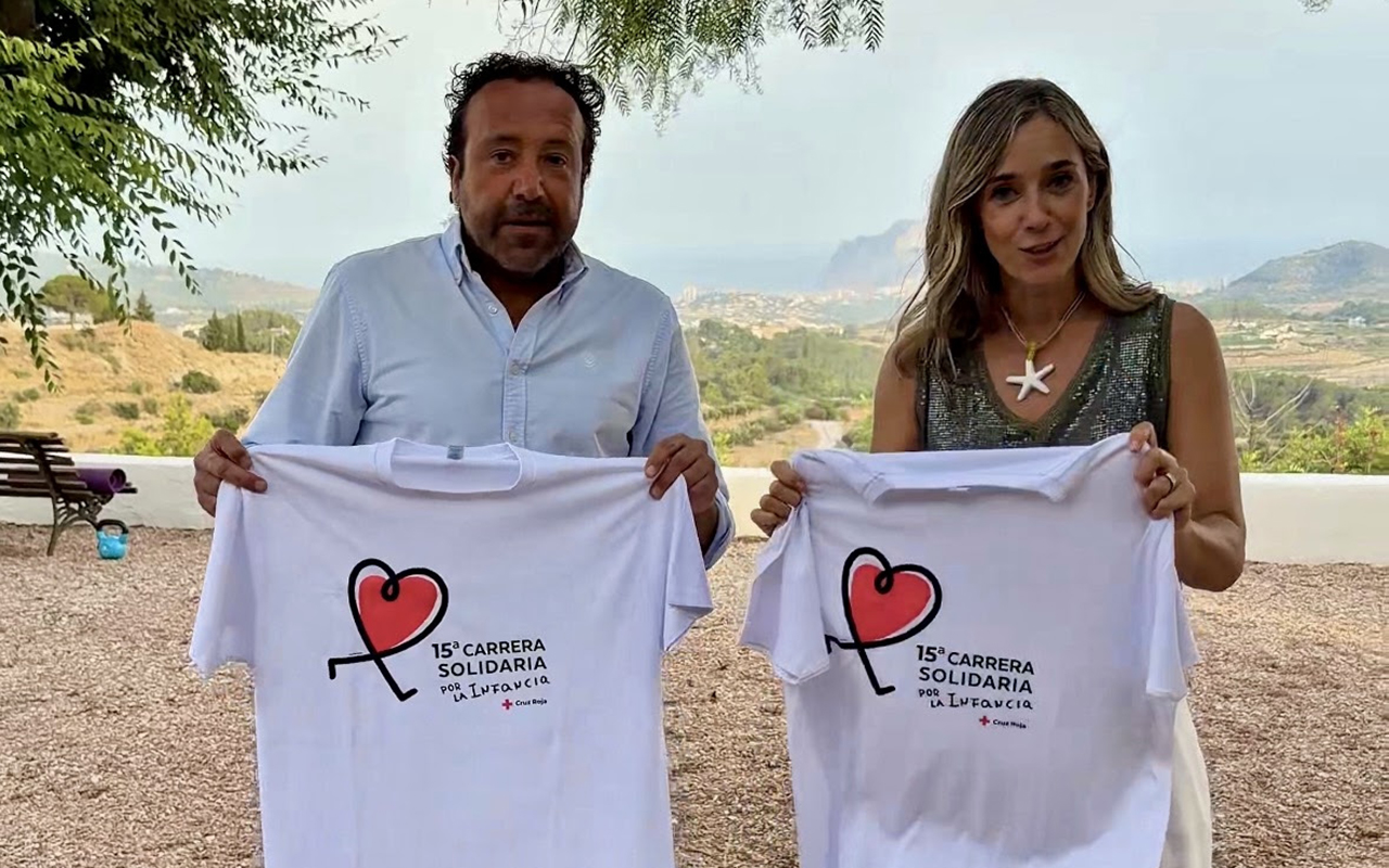La divulgadora gastronómica Paufeel se suma al 15º aniversario de la Carrera Solidaria de Cruz Roja Cuenca La divulgadora gastronómica Paufeel se suma al 15º aniversario de la Carrera Solidaria de Cruz Roja Cuenca