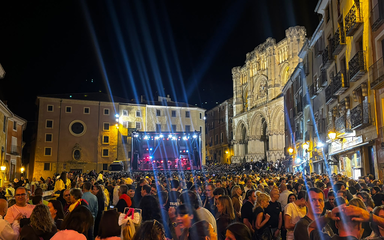 La segunda noche de San Mateo en Cuenca deja ocho traslados hospitalarios y cerca de 200 personas sensibilizadas en el Punto Violeta La segunda noche de San Mateo en Cuenca deja ocho traslados hospitalarios y cerca de 200 personas sensibilizadas en el Punto Violeta