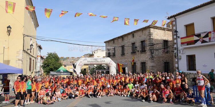 Más de 500 deportistas fijan un nuevo récord en la Carrera Lago de Pareja Más de 500 deportistas fijan un nuevo récord en la Carrera Lago de Pareja
