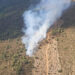 Medios aéreos y terrestres controlan un fuego forestal arbolado en Yémeda Medios aéreos y terrestres controlan un fuego forestal arbolado en Yémeda