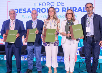 Molina de Aragón y el Alto Tajo exigen en Sigüenza un Estatuto del Pequeño Municipio y blindar las ayudas fiscales frente a la despoblación Molina de Aragón y el Alto Tajo exigen en Sigüenza un Estatuto del Pequeño Municipio y blindar las ayudas fiscales frente a la despoblación