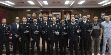Toman posesión como funcionarios los diez nuevos agentes de la Policía Local de Azuqueca